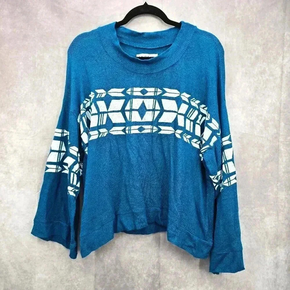 Wildfox Blue White Pattern Sweater Cardigan Wide Sleeves Small - Picture 1 of 5